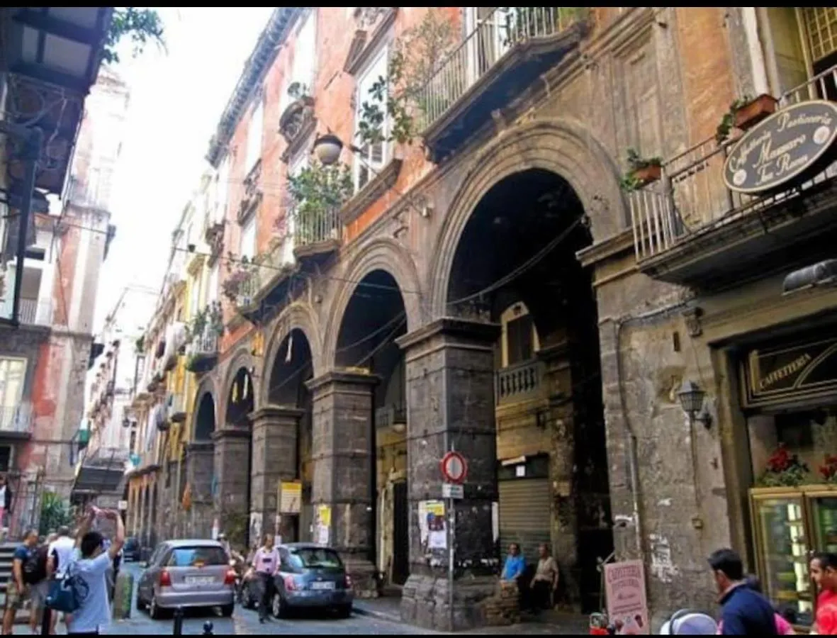House 33 Apartment Naples Italy