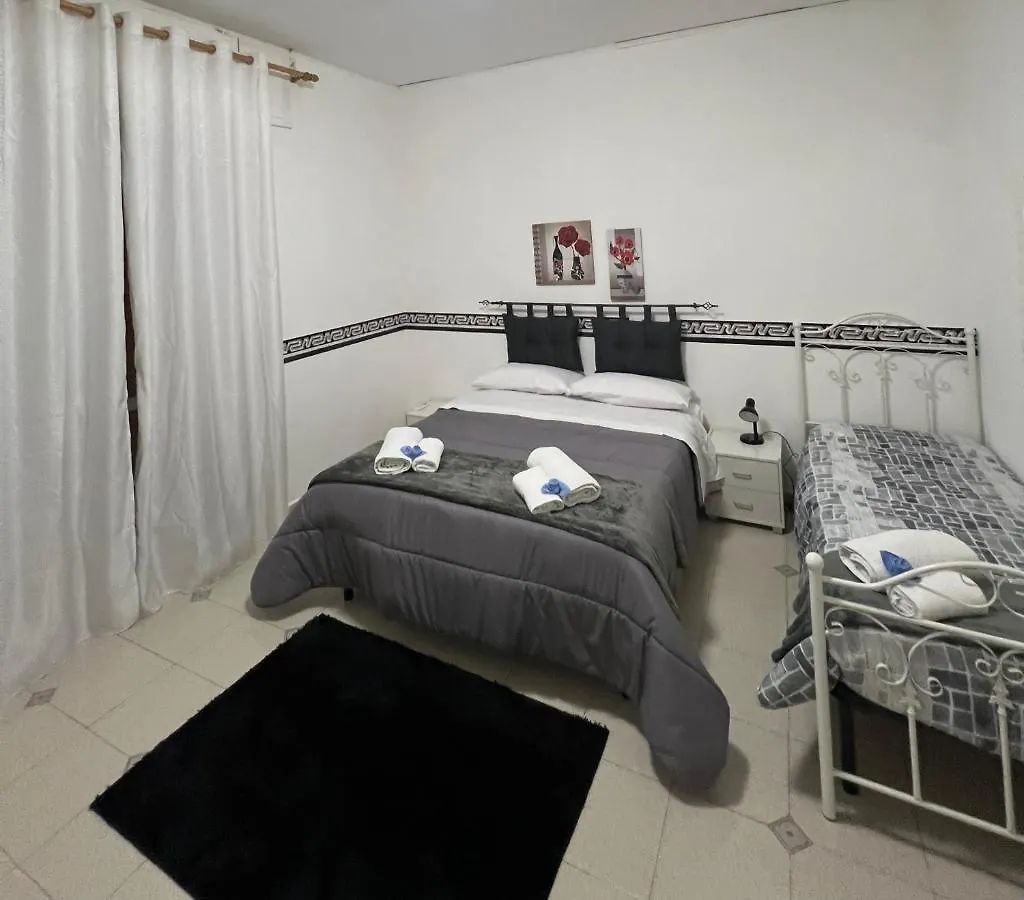 House 33 Apartment Naples