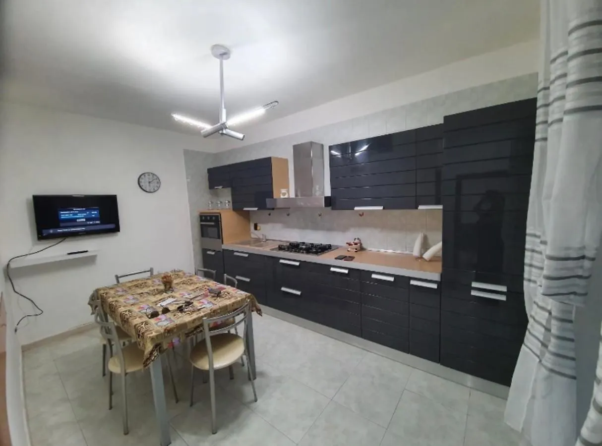 Апартаменты House 33 Неаполь